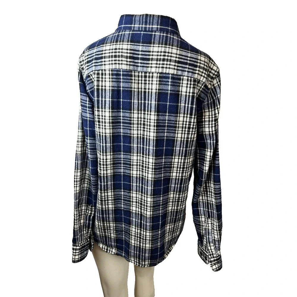 LL Bean Plaid Flannel Relaxed Fit Button Down Shirt Women's Small Casual